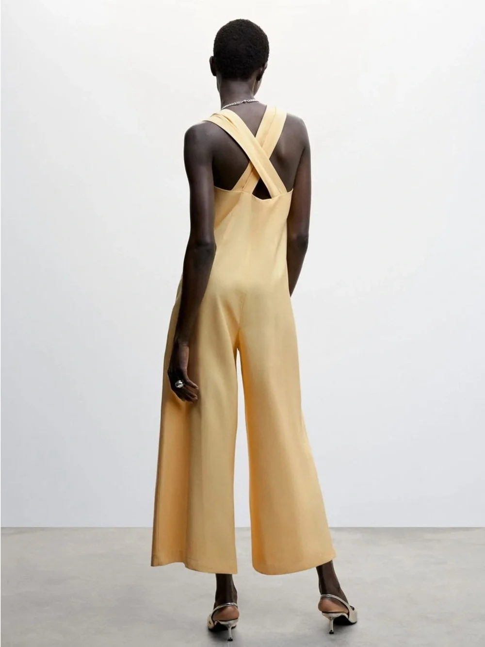 NWOT yellow linen jumpsuit mango L